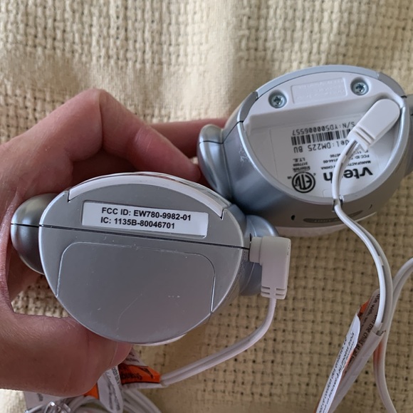 Vtech Safe and Sound Digital Audio Monitor - Picture 10 of 10